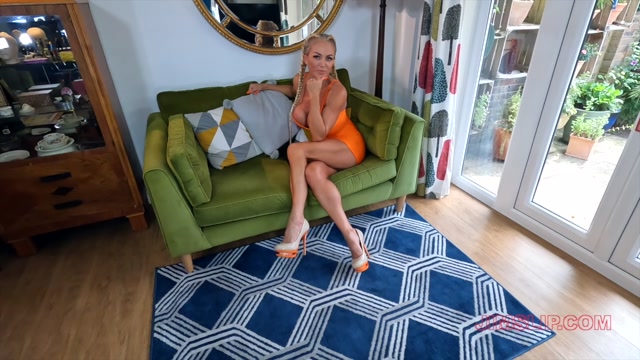 Rebecca Smyth aka Rebecca Jane Smyth - Rebecca Smyth 3 - Part 1 (28.07.2023)_720p 00000