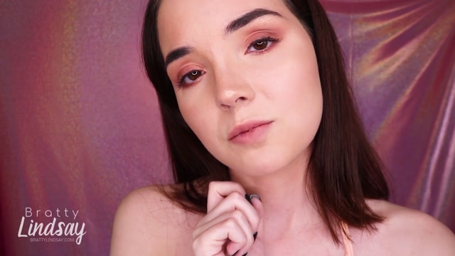 Bratty Lindsay - Stare and Stroke 00015