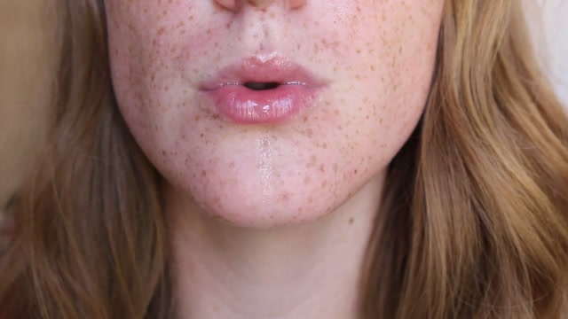 LittleRedheadLisa - Lips Close Up #2 00011
