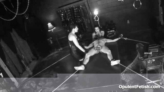 Opulentfetish - Shock Suck Spray. Goddess Cheyenne 00007