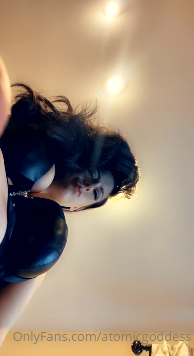 atomicgoddess 14-02-2023-2775015548-shhhh...it