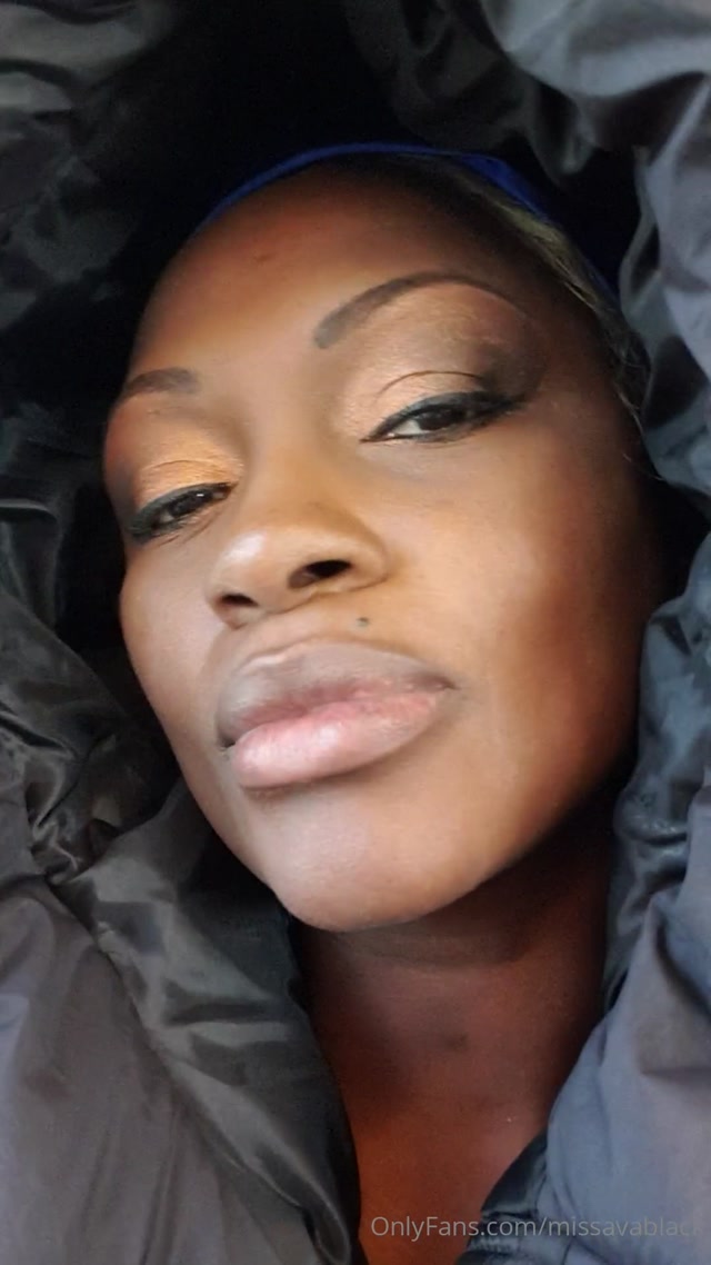 Ava Black aka missavablack 25-10-2023-3062634908-Sitting on the train Breaking up with guys Getting 00012