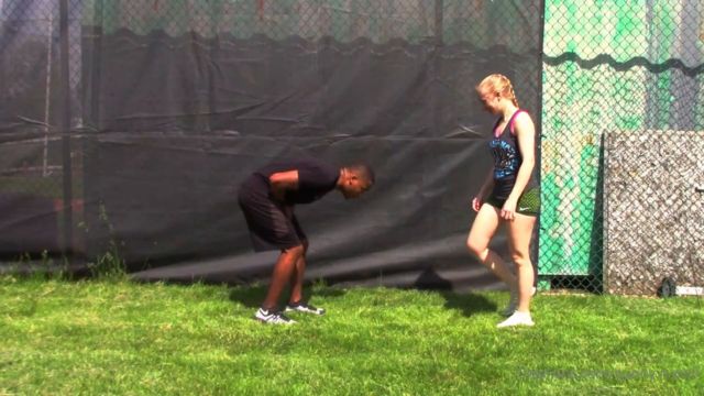 bunny_n_wolf - Girl punishes guy for cheating with blows to the groin 00009