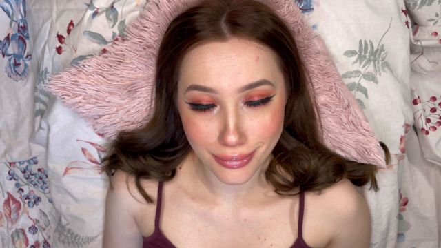Babyheavanian - Doll Face video with tongue and moans 00000 Babyheavanian - Doll Face video with tongue and moans 00000