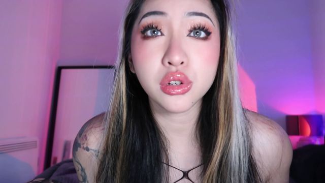 ClaudiaHon - All About My Lips 00015 ClaudiaHon - All About My Lips 00015