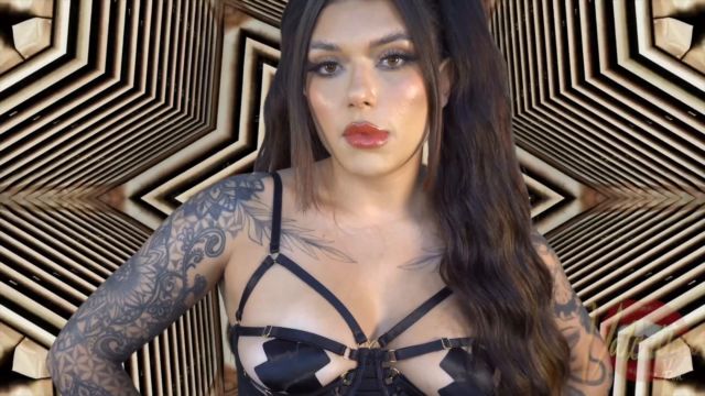 Valentina Fox - Slave to Women 00002