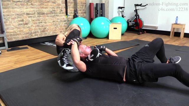 German Goddess Femdom Fighting - Miss Pamela Strong - The Bully Pamela Gym Beatdowns 00006