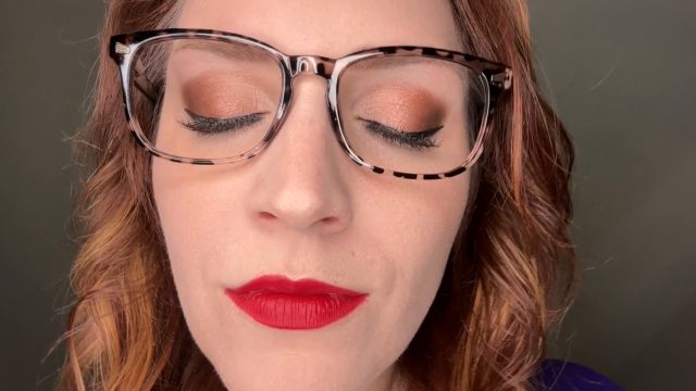 SneezeGoddess - Voracious Giant Boss Absorbs Merger Company Into Belly 00005